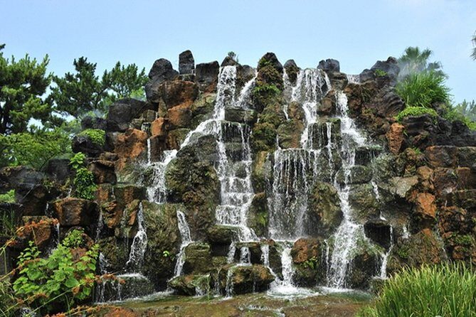 10day Small Group Discover Korea Tour : History, Food and Culture - The Shilla kingdom stretch: Golgulsa Temple Stay, Bulguksa, and Seokguram