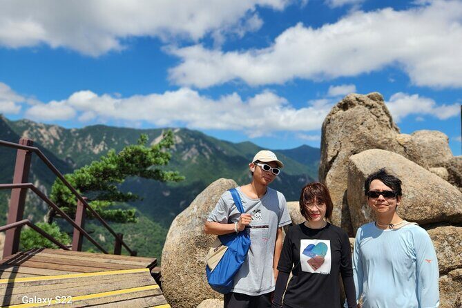 2-Day Hike through the Scenic Valleys of Mt. Seoraksan from Seoul - Price and Logistics: what $899 covers (and why that matters)