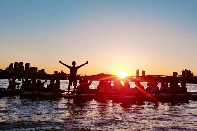 2-Hour Private Kayaking and Paddleboarding Experience in Hanriver - Meet at Dolphinsurf: start simple and avoid timeline stress