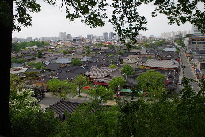 3-Day Korea Western course by K-shuttle Tour from Seoul to Busan - Day 3 in Busan area: Jinjuseong Fortress history to the final drop at Busan Station