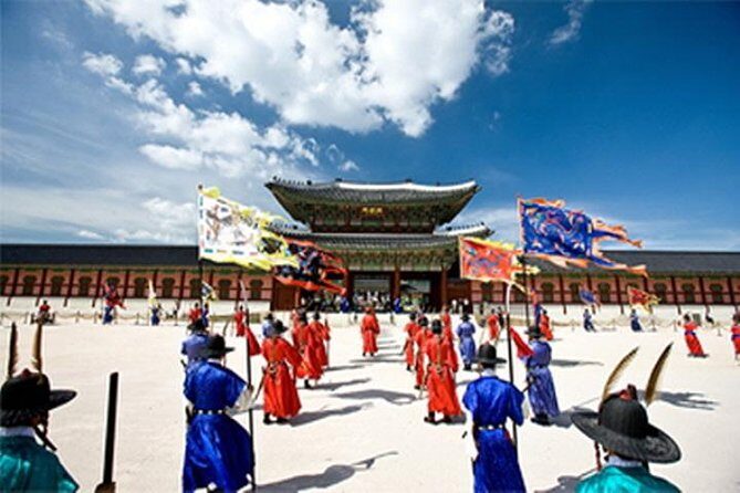 3D Private Seoul Highlight tours with DMZ & Korean Folk Village - A three-day Seoul highlights plan that actually feels practical
