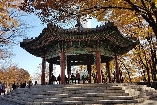 Afternoon Half Day Seoul City Tour, visit Queen's dorm - Namdaemun Market: Old Gate Energy and a Short Wander Window