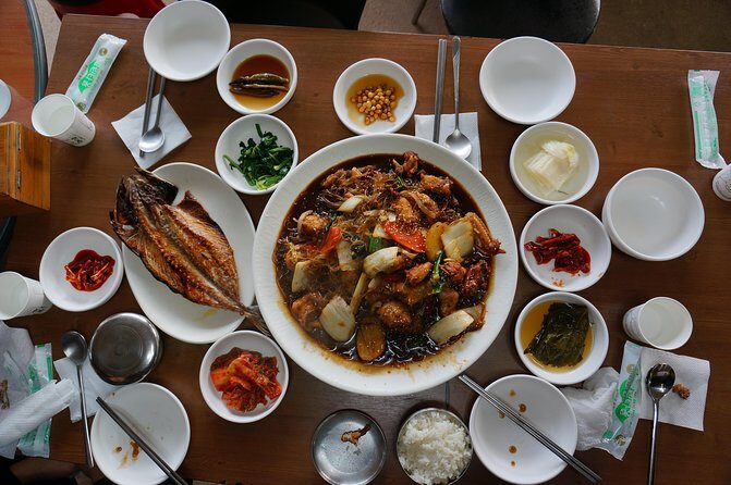 Andong Hahoe Folk Village [UNESCO World Heritage] Private Tour from Seoul - Stop 1: Andong Hahoe Folk Village (UNESCO World Heritage)