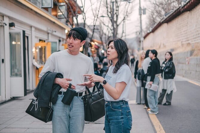 Beyond Seoul: Starfield Library, Hwaseong Fortress & Cave Quest - Who should book this Suwon day trip