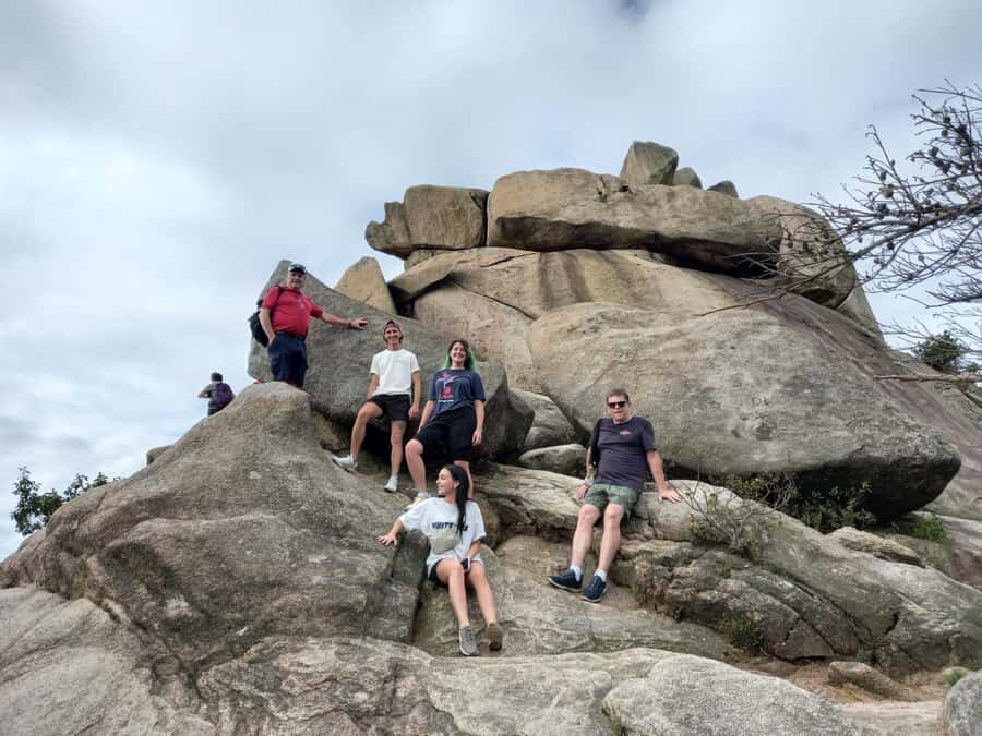 Bukhansan mountain hiking tour - 6 hours - Key things that make this Bukhansan hike work