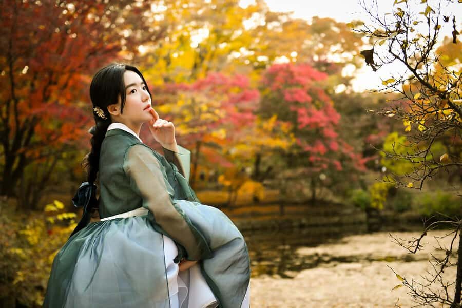 Changdeokgung Hanbok Experience at hanboknam - Choosing your hanbok: how to pick without overthinking