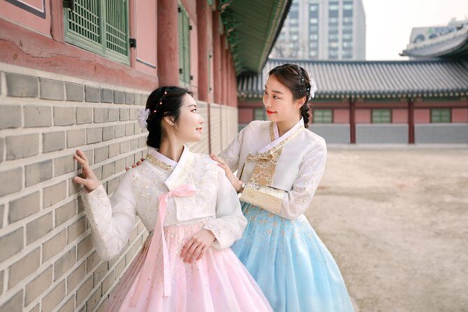 Changdeokgung Palace Hanbok Rental Experience in Seoul - Meet at Donhwamun-ro and Choose Your Hanbok (Traditional or Themed)