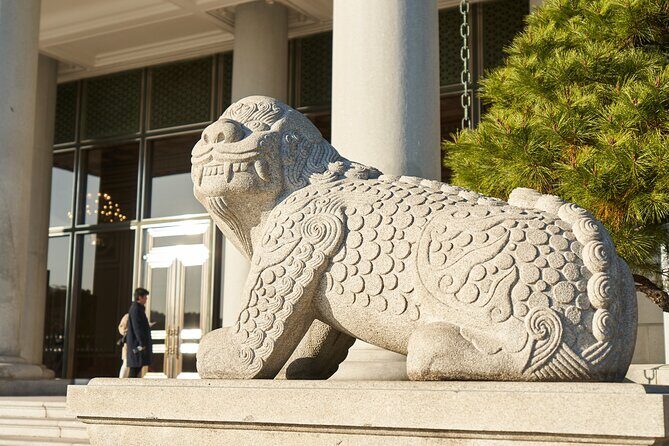 (Closed) Korea’s White House Walking Tour Blue House - Who this Blue House walking tour is best for