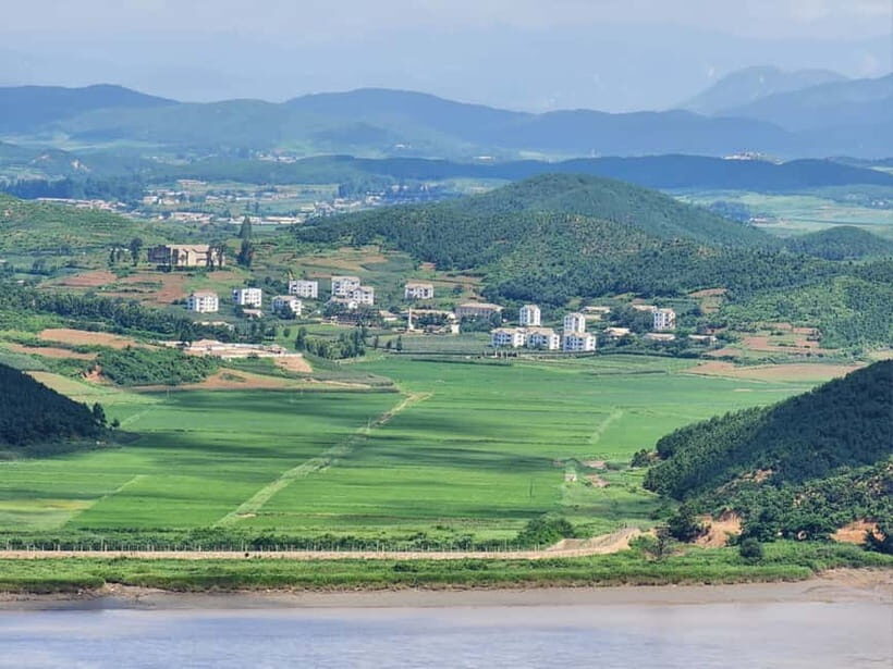 Closest Observatory to DMZ: North Korea View(Starbucks Tour) - Should you book the North Korea View (Starbucks Tour)?