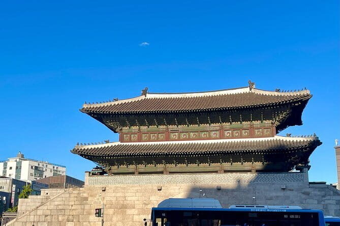 Contemporary & Retro Seoul Private Tour with Local Food Tasting - How Contemporary and Retro Seoul Fit Together on One Route