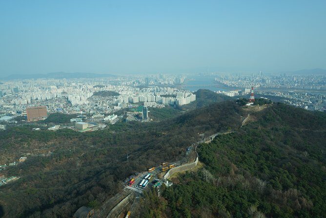 Customized Private Seoul tour: Palace, Market etc(Airport Option) - Why this private Seoul + airport-day format works