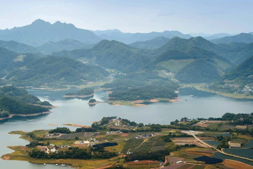 Danyang Tour:Guinsa Temple & Bobaljae & Cheongpung Cable Car - The Group Experience: Small Group Energy and Guide Help