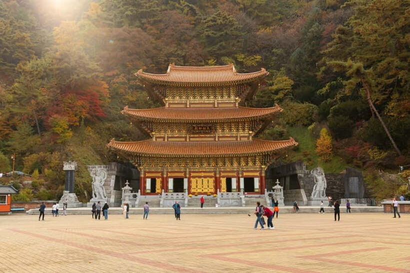 Danyang Tour:Guinsa Temple & Bobaljae & Cheongpung Cable Car - When to Go: Autumn Is the Obvious Choice