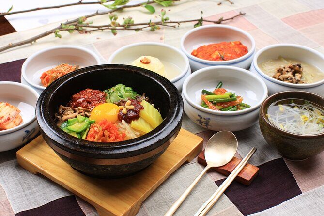 Discover Round Korea in 7days: All-Inclusive Experience - Day 4 Busan: war memory, Jagalchi seafood energy, and a sea cable car ride