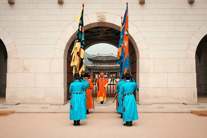 Discover Seoul: Local Life and History - Seoul City Hall and Gwanghwamun: the modern doorway to Joseon stories