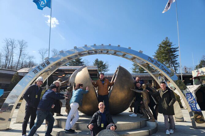 DMZ & NLL Combination Tour - DMZ access with guide Han: what the guide changes
