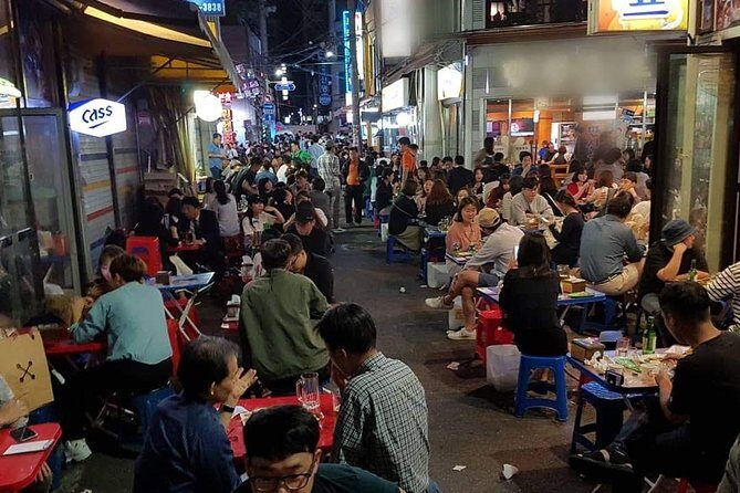 Drinking and Eating through the Alleys of Seoul - Who This Tour Suits (and Who Should Skip It)