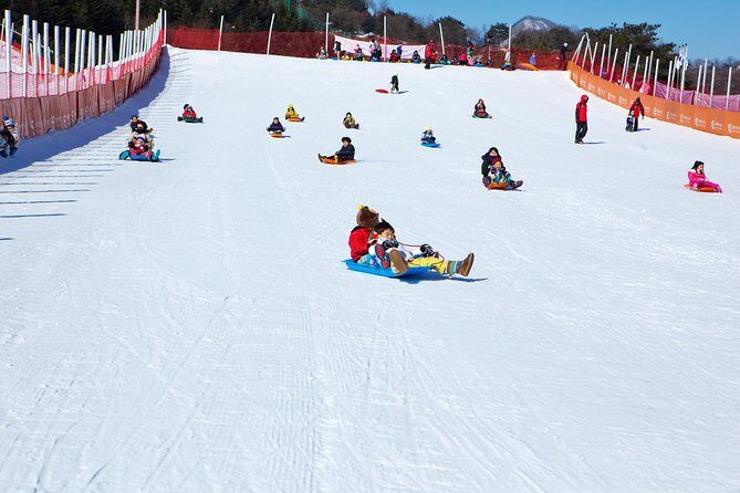 Elysian Gangchon Winter Ski + Eobi Ice Valley Day Tour fr Seoul - Eobi Ice Valley: A Short Stop That Works Only After Dec 20