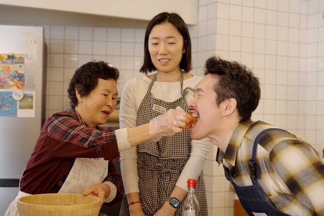 Flavors of Seoul: Grandma's Handmade Noodles to Night Market Tour - A Long 11:00–About 9 Hours Day That Stays Fun