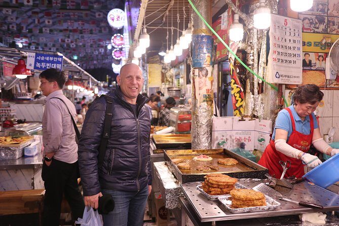 Flexible Private Van Tour in Seoul by Experts - Jogyesa Temple: a calm reset in the middle of the day