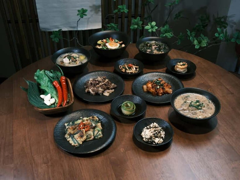 From Forest to Table: A Hansik Cooking Journey in Seoul - Woody’s Teaching Style: Beginner-Friendly, Not Hand-Holding