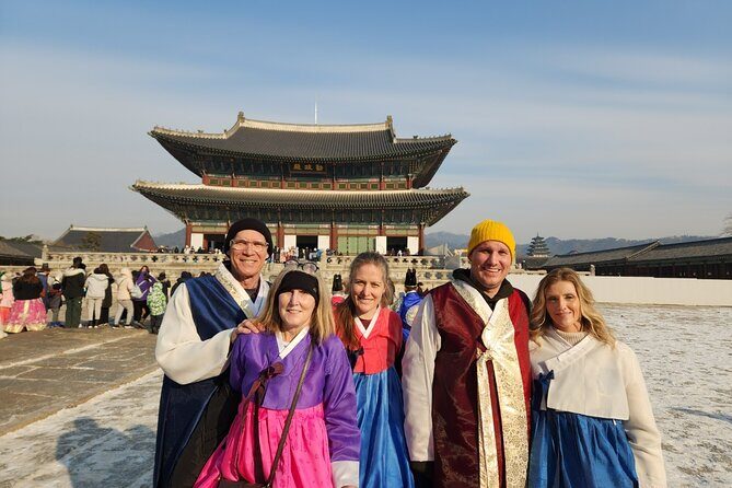 Full Day- Essential Seoul City Tour & Gourmet Tour(including Lunch and Dinner) - Pickup, vehicle comfort, and how the day actually moves
