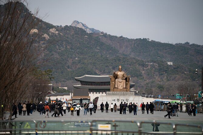 Gwanghwamun Tour l 120 minutes to Understand Local Korean Society - Key points at a glance