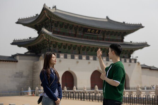 Gwanghwamun Tour l 120 minutes to Understand Local Korean Society - Why this Gwanghwamun tour feels different from a typical sightseeing loop