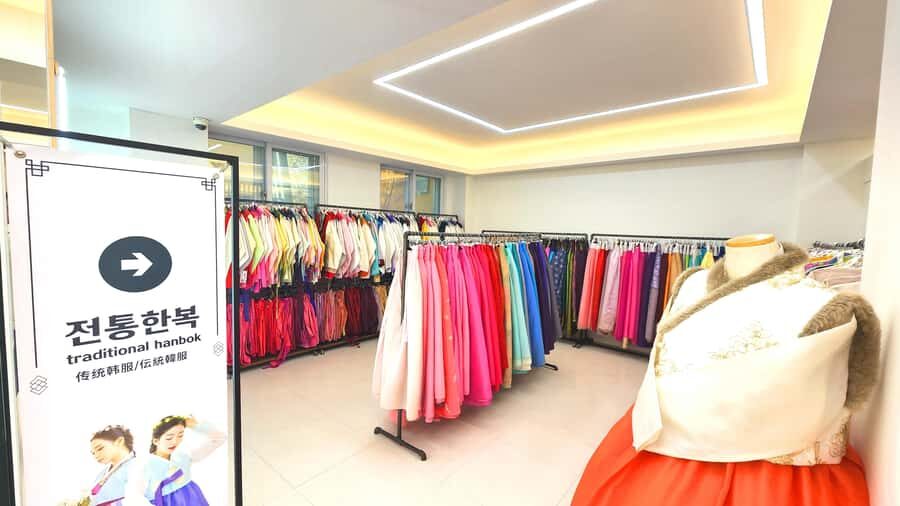 Gyeongbokgung Hanbok Experience at hanboknam - Where Hanboknam Is and How to Find It Fast