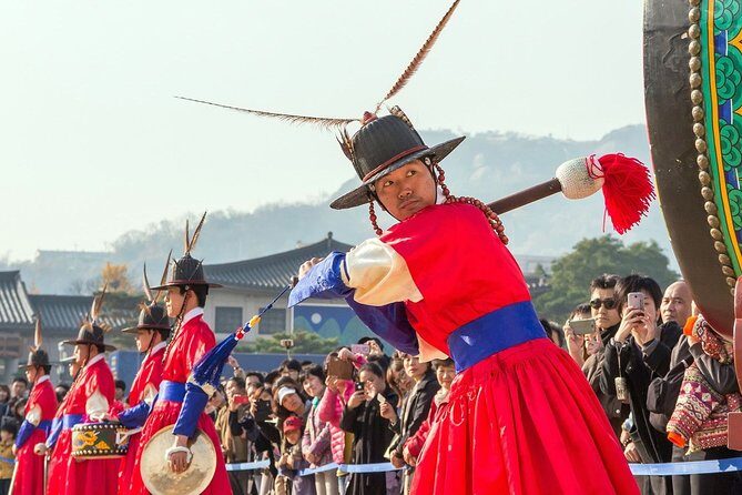 Half day Morning Seoul City Tour(Temple & Gyeongbok Palace) - Starting at Gwanghwamun Square: The Gateway to Palace Seoul
