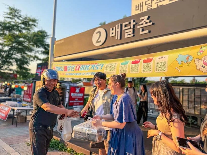 Han's River Picnic in Center of Seoul - What the guide (Sung Hung shi) changes for you