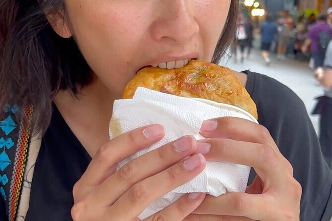 Hidden Street Food food tour in Seoul - Stop 1: Namdaemun Market and the first street food tastings