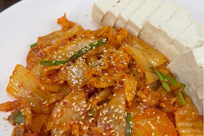 Hidden Street Food food tour in Seoul - Your guide makes this tour feel like more than food