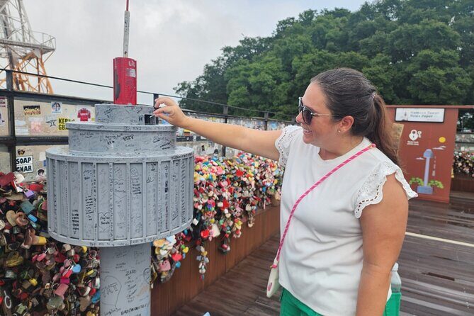 Highlights of Seoul Tour in Seoul: Deoksugung & N Seoul Tower - Starting Point in Myeongdong: Easy to Find, Easy to Set Your Day