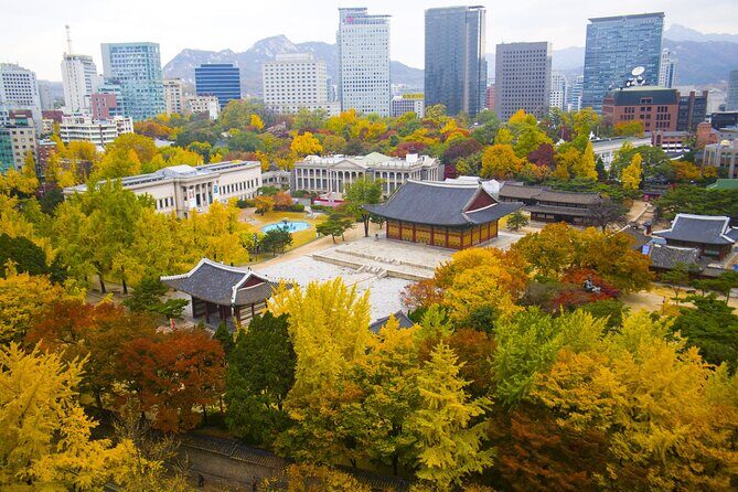 Highlights of Seoul Tour in Seoul: Deoksugung & N Seoul Tower - Stop 3: Deoksugung Palace and the Royal Guard Changing Ceremony