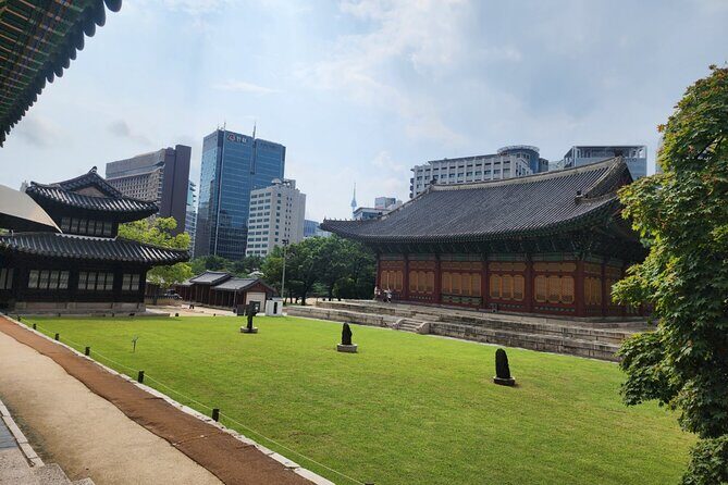 Highlights of Seoul Tour in Seoul: Deoksugung & N Seoul Tower - The Guide Factor: Why People Keep Recommending This Tour
