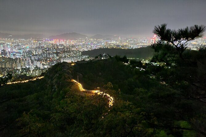 Inwangsan hike & historical sites - Inwangsan makes a smart mix of night views and history