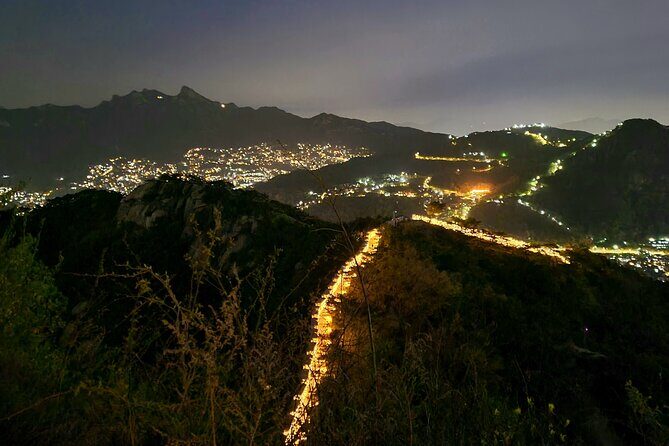 Inwangsan hike & historical sites - Who should book this (and who might want a different option)