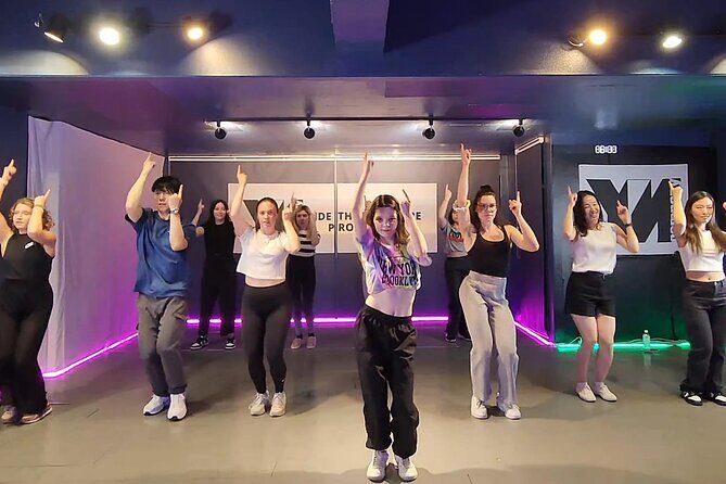 K-pop Dance Class in Seoul (Incl. video shooting & editing) - The 90-Minute Flow: Warm-Up, Rhythm Training, Choreo, Then Filming