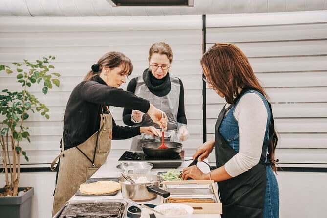 Korea Cooking Class with 3 stars Michelin Chef & Content creators - Key things I’d circle before you book