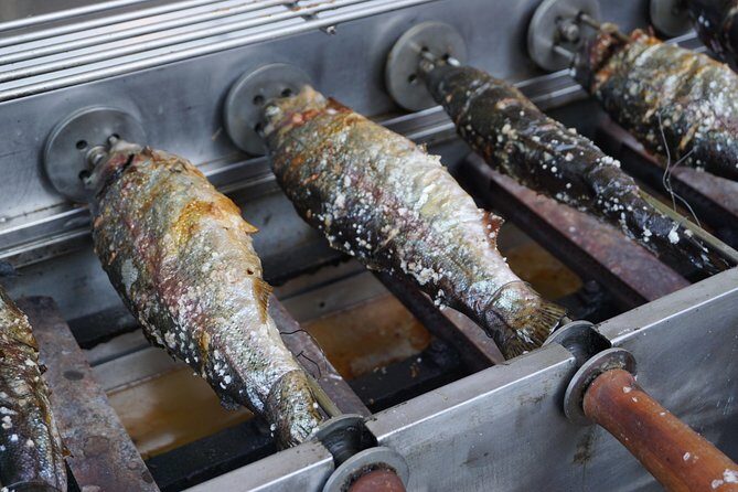 Korea Winter Ice Fishing Festival (Pyeongchang Trout Festival) - 11:30 ice fishing: tent, chair, and gear that actually removes friction