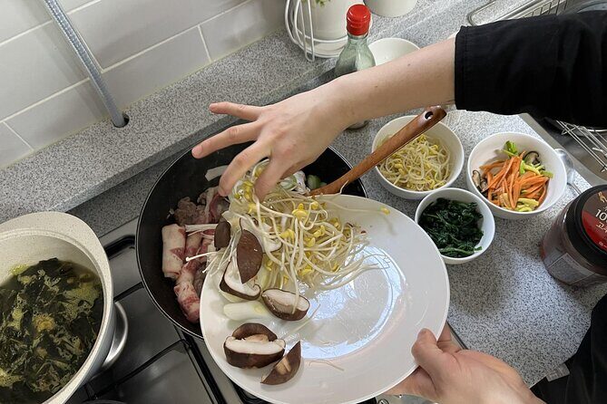 Korean Cooking Class in Seoul with a Professional Chef - Getting to 247-111 Seogyo-dong without stress