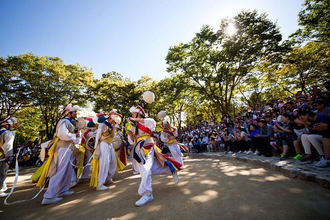 Korean Folk Village and Suwon Hwaseong Fortress Day Tour(EG Tour) - Guides Who Make the Culture Click: Joon Chang, Cecilia, Gina, Laura, Stella, and Jonathan