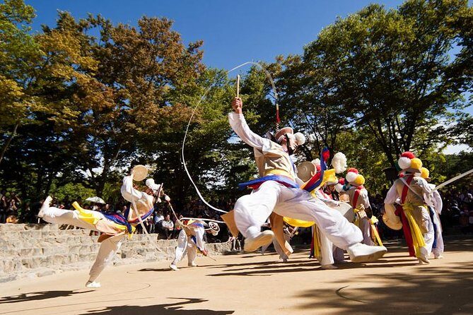 Korean Folk Village and Suwon Hwaseong Fortress Day Tour(EG Tour) - Should You Book This Korean Folk Village and Suwon Hwaseong Day Tour?