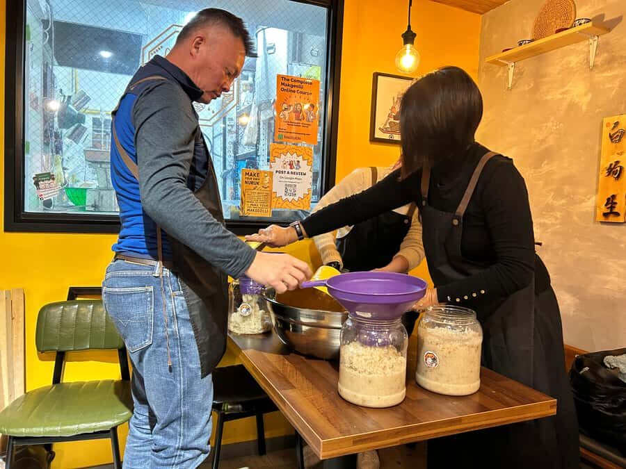 Learn and Craft Makgeolli in a Traditional Brewery - Making your own makgeolli: what you’ll do during the class