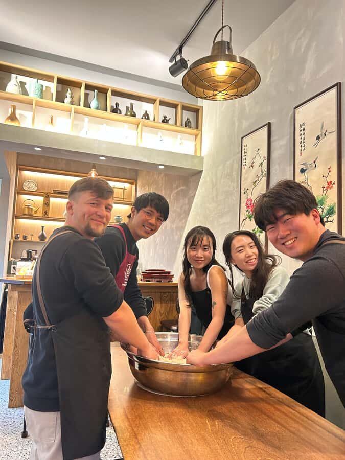 Learn and Craft Makgeolli in a Traditional Brewery - The class format: learning makgeolli, not watching one