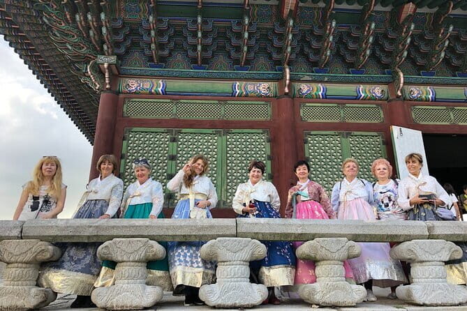 Lee’s Private 4-hour Customized Seoul Tour - Meeting point at Starbucks Anguk and what it means for your day