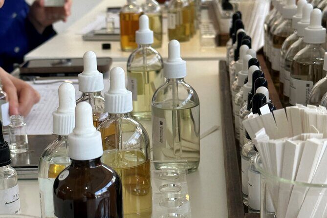 Make your K-scent perfume: Modern oneday class in Seoul - Blending your K-scent: from Korean favorites to your own formula