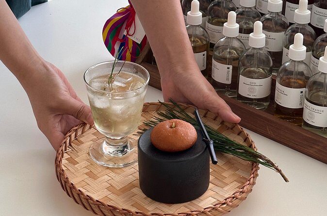 Make your K-scent perfume: Modern oneday class in Seoul - What you take home: 50ml perfume, 10ml travel bottle, and a blessing pouch