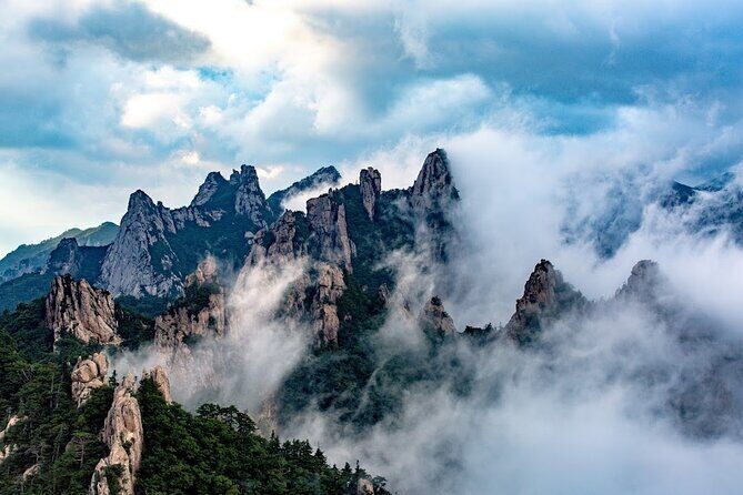 Mount Seorak and Nami Island One Day Tour from Seoul - A smooth way to reach Seorak from Seoul (and why that matters)